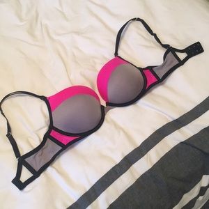 Victoria’s Secret Very Sexy Push Up Bra